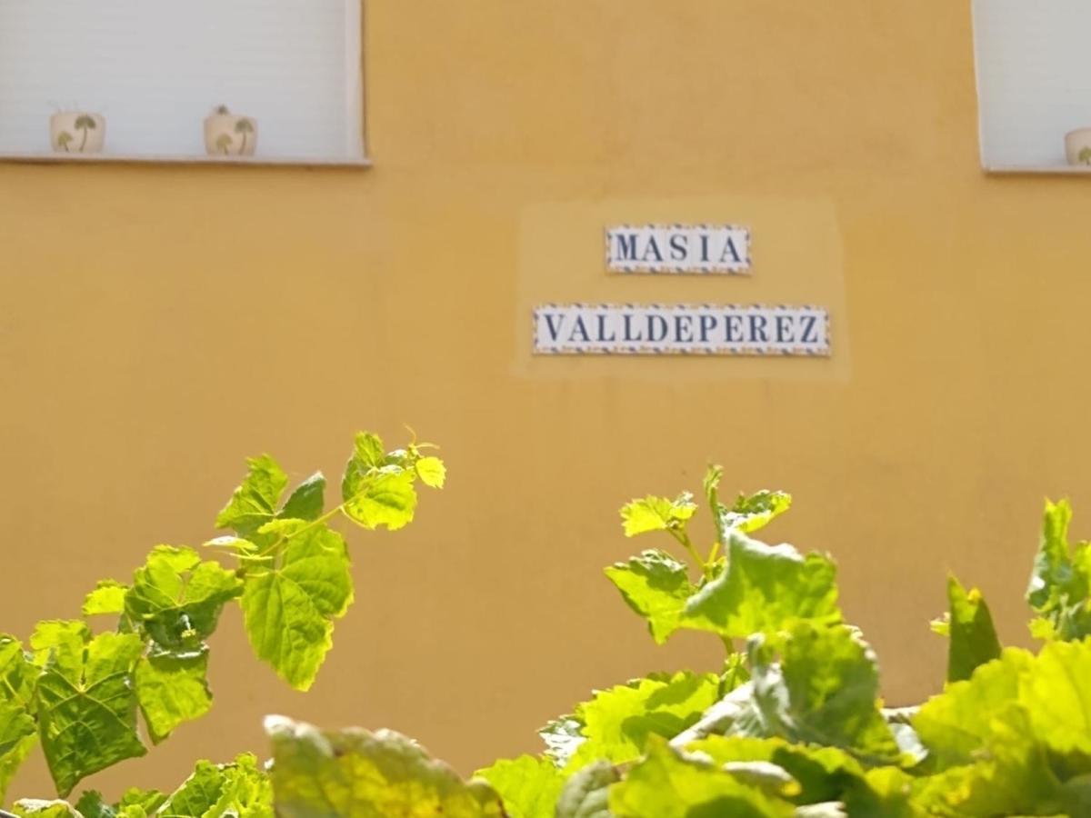 Alojamiento Rural Masia Valldeperez L'Ampolla Exterior photo